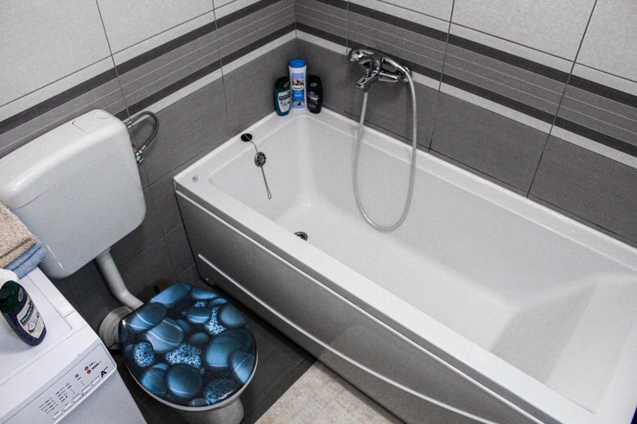 Apartman Teo Lukavica Экстерьер фото